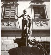 Brunnen in Bozen Neptunsbrunnen Obstmarkt (Positivo) di Foto Hermann Frass, Bozen (1950/01/01 - 1969/12/31)