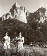 costume tradizionale (Positivo) di Foto Fuchs-Hauffen, Überlingen (1950/01/01 - 1969/12/31)