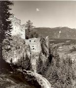 Schloß Hauenstein (Kastelruth-Seis) (Positivo) di Foto Fuchs-Hauffen, Überlingen (1950/01/01 - 1969/12/31)