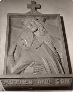 Madonnenfigur (Positivo) di Foto Staff (1950/01/01 - 1969/12/31)