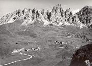 Straße: Grödnerjochstraße (Positivo) di Foto Edizioni Ghedina (1950/01/01 - 1969/12/31)