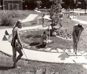 Minigolfspieler (Positivo) di Foto Tappeiner, Meran (1950/01/01 - 1969/12/31)