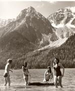 Badegäste in/bei See (Positivo) di Foto Fuchs-Hauffen, Überlingen (1950/01/01 - 1969/12/31)
