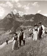 coppia (Positivo) di Foto Elisabeth Fuchs-Hauffen, Überlingen/Bodensee (1950/01/01 - 1975/12/31)