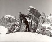 donna (Positivo) di Foto Tappeiner, Meran (1950/01/01 - 1975/12/31)