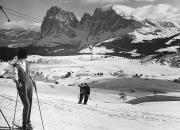 Skifahrer (Positivo) di Foto Hermann Frass, Bozen (1950/01/01 - 1979/12/31)