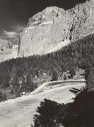 Straße: Pordoi (Positivo) di Foto Hermann Frass, Bozen (1950/01/01 - 1979/12/31)