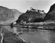 Schloß Sigmundskron (Bozen) (Positivo) di Foto Fuchs-Hauffen, Überlingen (1950/01/01 - 1979/12/31)