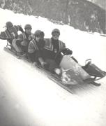 Wintersport, Rodeln (Positivo) di Foto Hermann Frass, Bozen (1950/01/01 - 1969/12/31)