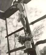 Kapelle/Bildstock/Gebetsstation/Kruzifix (Positivo) di Foto E. Pedrotti, Bozen (1930/01/01 - 1965/12/31)