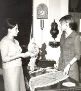 Klöppeln (Positivo) di Foto Sandro Saltuari, Bozen (1950/01/01 - 1979/12/31)