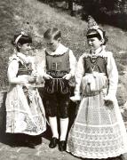 Tracht: Gröden (Positivo) di Foto Fuchs-Hauffen, Überlingen (1950/01/01 - 1979/12/31)