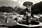 Brunnen in Wolkenstein (Gröden) (Positivo) di Foto Edizioni Ghedina (1950/01/01 - 1969/12/31)