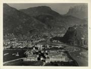 Architektur Faschismus (Positivo) di Foto E. Pedrotti, Bozen (1930/01/01 - 1959/12/31)