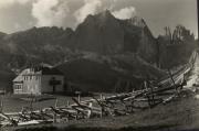 Schutzhütte Ciampedie (Positivo) di Foto Fränzl (1930/01/01 - 1959/12/31)