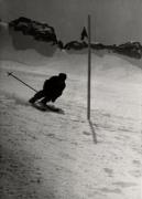 Skifahrer (Positivo) di Foto E. Frass, Eppan (1947/01/01 - 1947/12/31)