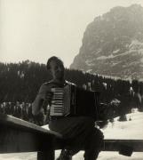 strumento musicale (Positivo) (1930/01/01 - 1959/12/31)