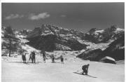 Skifahrer (Positivo) di Foto Pizzi & Pizio, Milano (1930/01/01 - 1959/12/31)