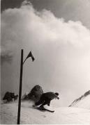 Skifahrer (Positivo) di Foto Hermann Frass, Eppan (1947/01/01 - 1947/04/43)