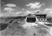 Schutzhütte Ferrante (Corvara-Col Alto) (Positivo) di Foto Edizioni Ghedina (1950/01/01 - 1979/12/31)