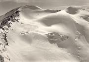 Wintersport, Skispuren im Schnee (Positivo) di Foto Edizioni Ghedina (1950/01/01 - 1969/12/31)