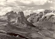 Straße: Pordoi (Positivo) di Foto Edizioni Ghedina (1950/01/01 - 1969/12/31)