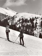 Skifahrer (Positivo) di Foto Tappeiner, Meran (1950/01/01 - 1979/12/31)