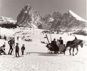 Skifahrer (Positivo) di Foto Tappeiner, Meran (1950/01/01 - 1979/12/31)