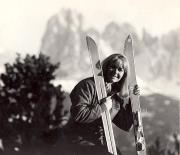 Skifahrer (Positivo) di Foto Löbl, Bad Tölz/Oberbayern (1950/01/01 - 1969/12/31)
