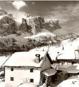 Bauernhof Corvara-Kolfuschg (Positivo) di Foto Fuchs-Hauffen, Überlingen (1950/01/01 - 1969/12/31)