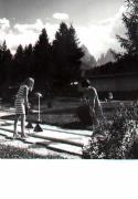 Minigolf (Positivo) di Foto Dr. Frass, Bozen (1960/01/01 - 1979/12/31)