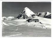 Wintersport, Skispuren im Schnee (Positivo) di Foto Edizioni Ghedina (1960/01/01 - 1979/12/31)