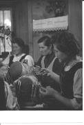 Klöppeln (Positivo) di Foto Dr. Frass, Bozen (1950/01/01 - 1969/12/31)