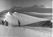 Skifahrer (Positivo) di Foto Dr. Frass, Bozen (1950/01/01 - 1969/12/31)