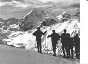 Skifahrer (Positivo) di Foto Dr. Frass, Bozen (1950/01/01 - 1979/12/31)
