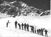 Skifahrer (Positivo) di Foto Edizioni Ghedina (1950/01/01 - 1969/12/31)