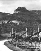 Schloß Helfenberg (Terlan) (Positivo) di Foto Fuchs-Hauffen, Überlingen (1950/01/01 - 1969/12/31)