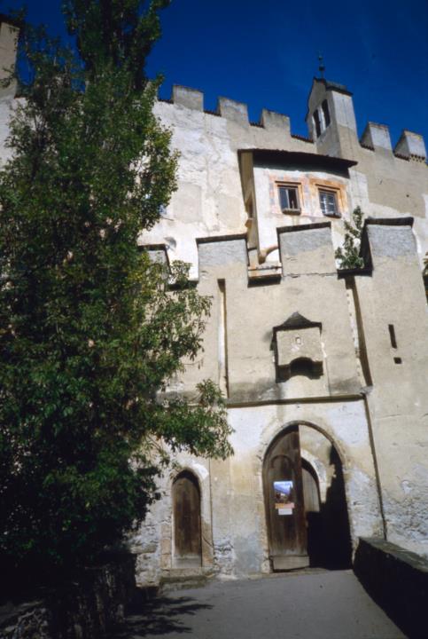 Eingangstor von Schloss Bruck, Lienz