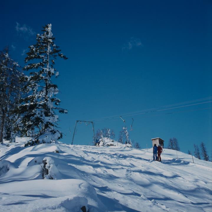 Schlossberg: Diverse Motive, Skifahrer