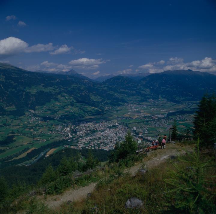 Vista da Hochstein e monte Böses Weibele verso est, sud e ovest