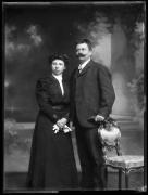 donna (Positivo) di Fotostudio Waldmüller (1902/01/01 - 1912/12/31)