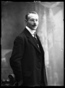 ritratto (Positivo) di Fotostudio Waldmüller (1912/11/12 - 1912/11/12)