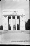 monumento (Positivo) di Fotostudio Waldmüller (1928/01/01 - 1929/12/31)