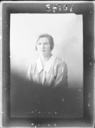 Ripresa in studio. Ritratto di una donna