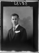 ritratto (Positivo) di Fotostudio Waldmüller (1928/01/01 - 1929/12/31)