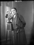 donna (Positivo) di Fotostudio Waldmüller (1928/01/01 - 1929/12/31)