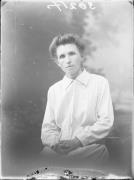 donna (Positivo) di Fotostudio Waldmüller (1928/01/01 - 1929/12/31)