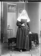 tavolo (Positivo) di Fotostudio Waldmüller (1928/01/01 - 1929/12/31)