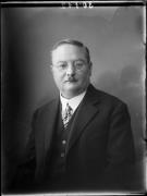 ritratto (Positivo) di Fotostudio Waldmüller (1928/01/01 - 1929/12/31)