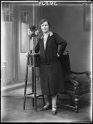 sedia (Positivo) di Fotostudio Waldmüller (1928/01/01 - 1929/12/31)